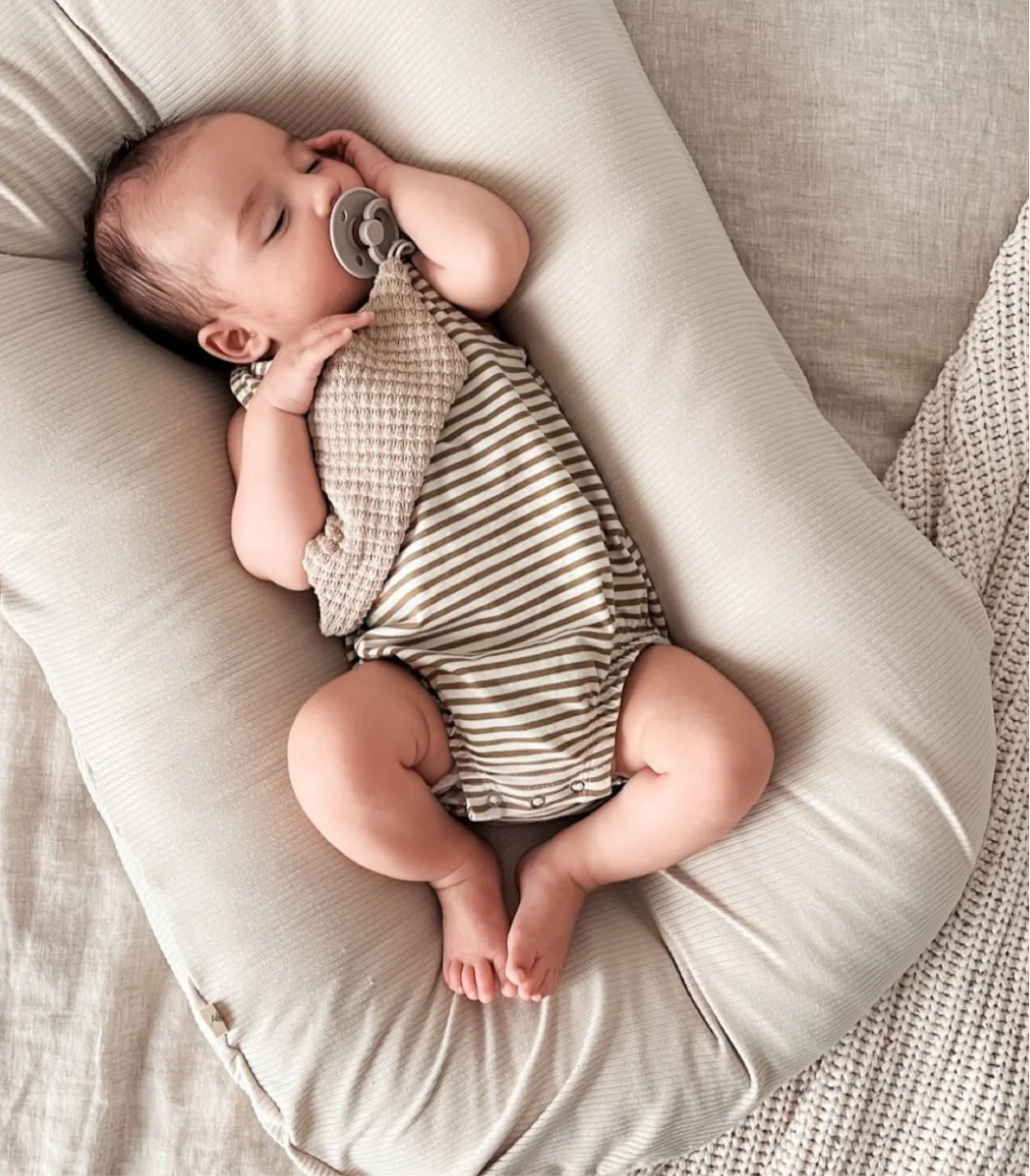 Organic Infant Lounger Cover | Natural